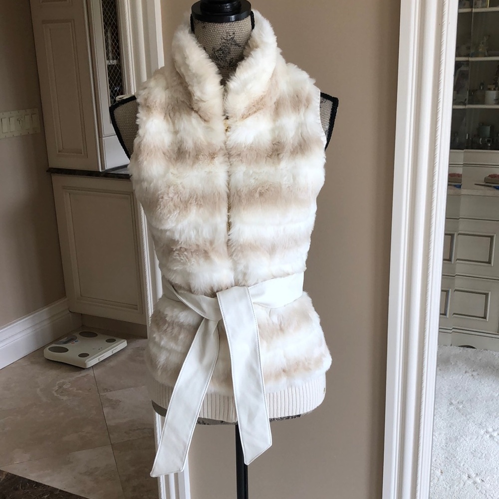 Guess fur vest
